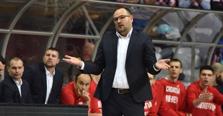 SKELIN SMIJENJEN Hrvatska traži novog izbornika