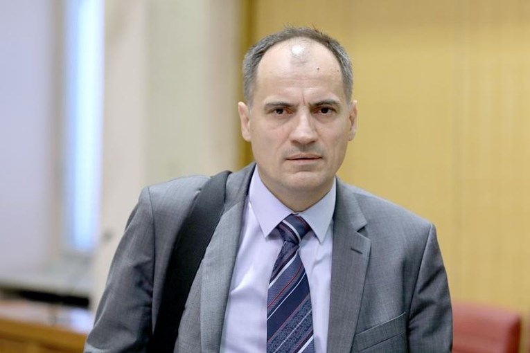 Mostov Dobrović: Plitvičkim jezerima prijeti uništenje, podržavam prosvjed veterana
