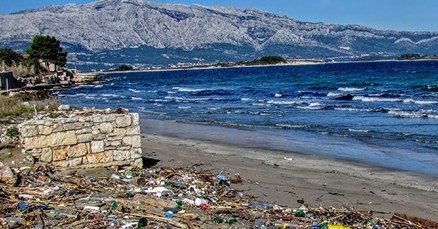 Jug Hrvatske zatrpan smećem: "Full of life? Mislite full of shit"