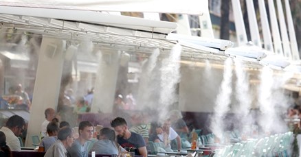 VIDEO Pobuna splitskih ugostitelja: "Opara nas vraća u mrak, ostat ćemo bez tisuću radnih mjesta"