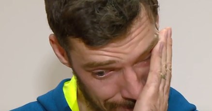 Najbolji igrač Eurobasketa dobio Draženov dres i zaplakao