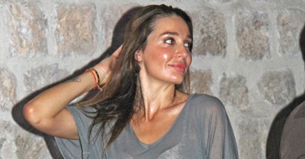 Tanja Dragović proživljava drugo tinejdžerstvo? Zabavljala se na techno partyju bez muža
