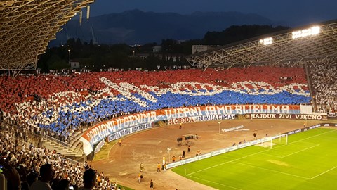 Hajduk Se Vratio Kuci Poslusajte Kako Grmi Pun Poljud Index Hr