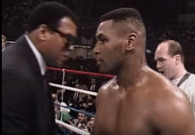 "Bog je došao po svog prvaka": Evo kako se Mike Tyson oprostio od idola u čije ime se osvetio Holmesu