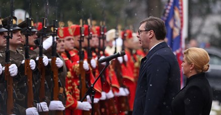 VIDEO Pogledajte kako je Vučić pozdravio hrvatske vojnike