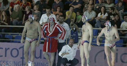 Hrvatski vaterpolisti lako protiv Crne Gore, slijedi derbi sa Srbijom