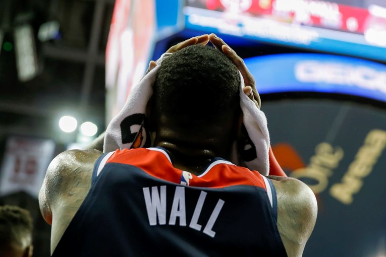 John Wall završio s teškom ozljedom nakon što se poskliznuo i pao u svojoj kući