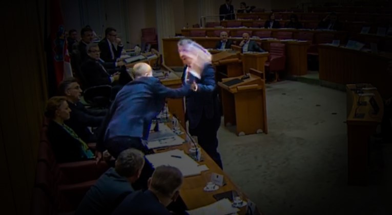 Krstičević je prošli put podivljao zbog aviona. Zamislite što nas tek čeka danas