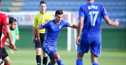 DINAMO - QABALA 2:0 Pogledajte kako mlade nade Dinama rasturaju na pripremama uz podršku Boysa