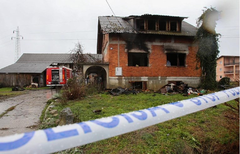 Kod Petrinje ostavio pepeo u drvarnici i izazvao požar