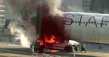 Na frankfurtskom aerodromu se zapalio kamion koji je vukao avion, deset ozlijeđenih