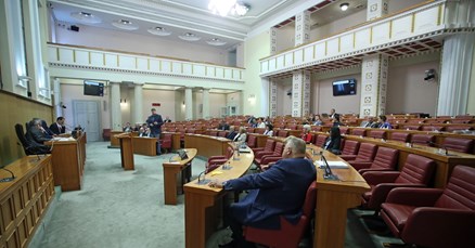 Sabor sutra raspravlja o 380 amandmana na Lex LNG, rasprava će trajati cijeli dan