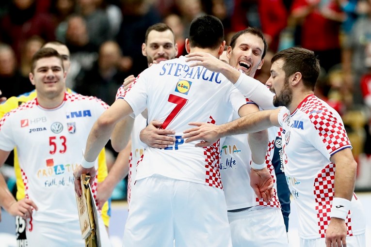 HRVATSKA – JAPAN 35:27 Hrvatska s pola snage razbila Japance