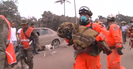 VIDEO Žrtve opisale stravičnu erupciju vulkana u Gvatemali: "Cijela moja obitelj je pokopana"
