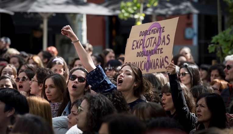 Španjolske feminističke udruge najavile masovne prosvjede Ydffnxfnghmnh