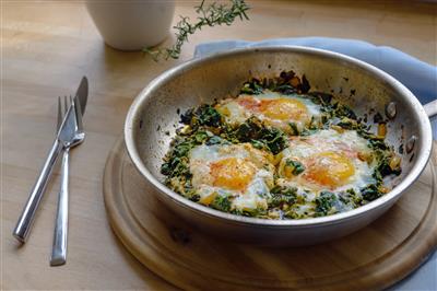 Zelena shakshuka
