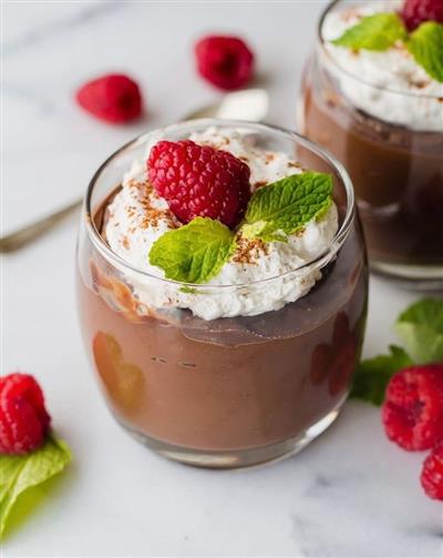 Mousse Au Chocolate