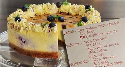 Cheesecake s bijelom čokoladom i borovnicama