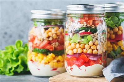Salata to go