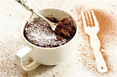 Čokoladni kolač iz šalice