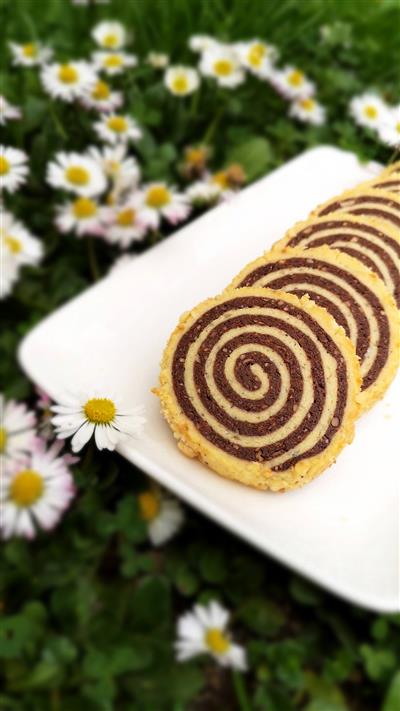 Spiralni crno-bijeli keksići