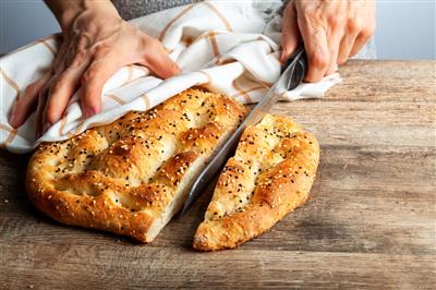 Pogača s kiselim vrhnjem bez kvasca i glutena