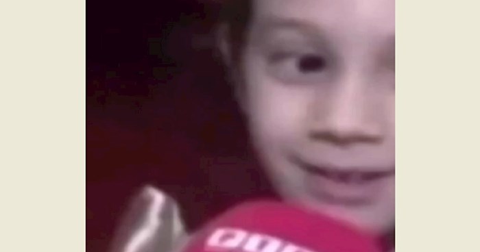 Reporterka je pitala curicu čime joj se bavi mama, odgovor je nešto najslađe što ćete danas čuti