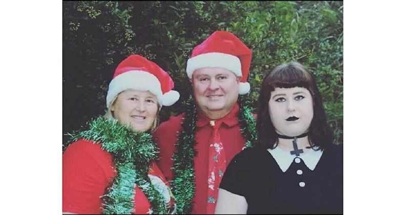 20+ epskih fotki iz obiteljskih albuma koje su nasmijale čitav internet. Teško je izabrati najbolju!