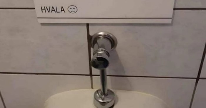 Molba korisnicima pisoara s odvratnom navikom nasmijala je Fejs, nakon ovoga će se svi zamisliti