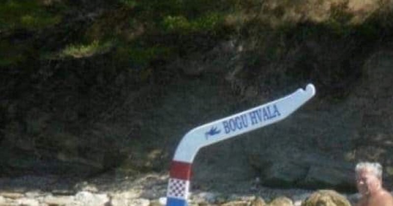 Ekipa na Fejsu slaže se da je ovo jedno od bizarnijih imena koje je netko dao brodu, morate vidjeti