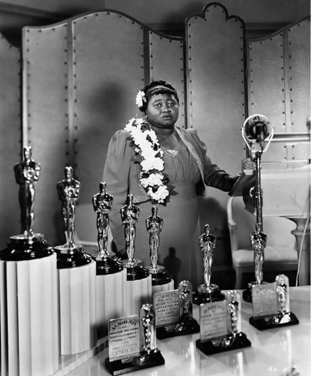 Hattie McDaniel prima Oscara u segregiranom hotelu