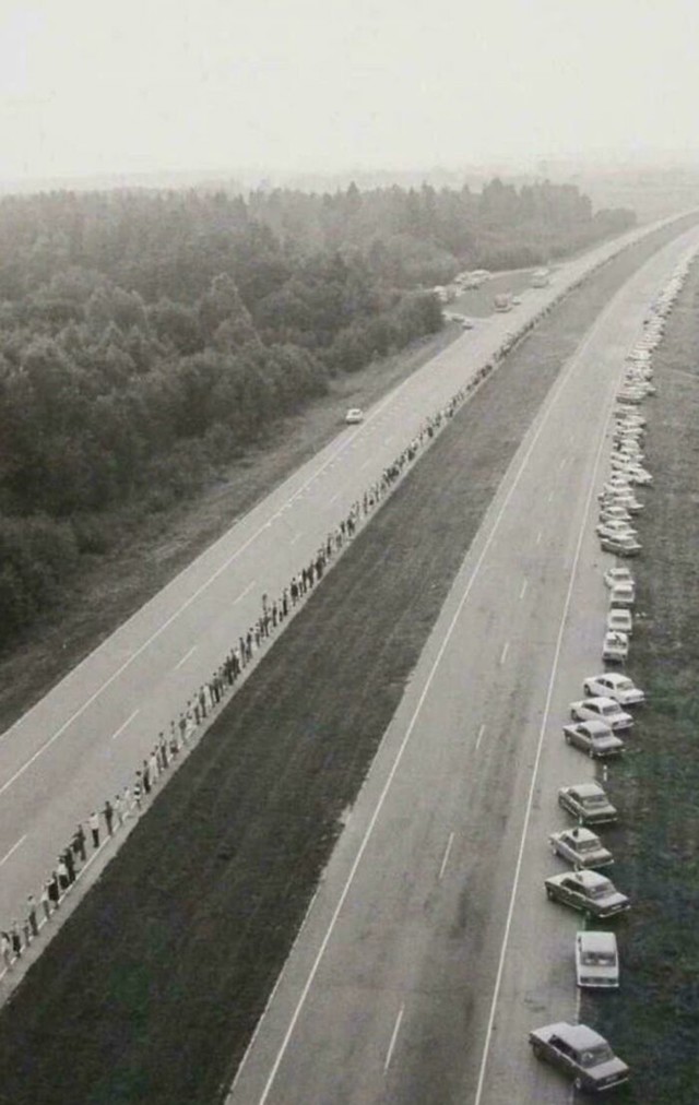 Baltički put - ljudski lanac iz 1989.