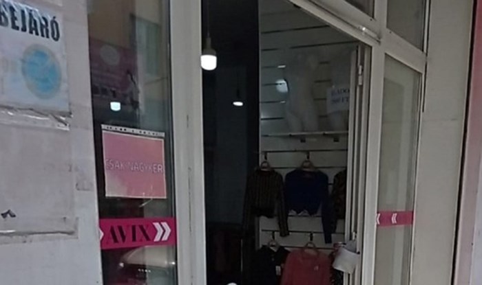 Bizaran prizor u izlogu trgovine u Mađarskoj podijelio je Fejs- ideja je jednima grozna, drugima hit