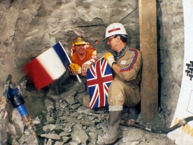 Prvi susret dviju strana Eurotunela 1990.