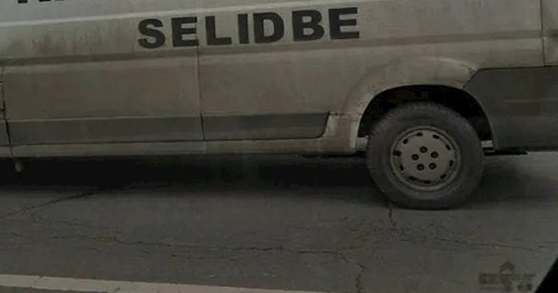 Urnebesno ime na kombiju za selidbe obišlo je regiju, odmah će vam biti jasno zašto je takav hit