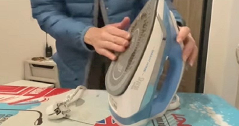 Ovu opsesiju svi imamo kada napuštamo kuću, a ova cura je problem riješila na prekomičan način