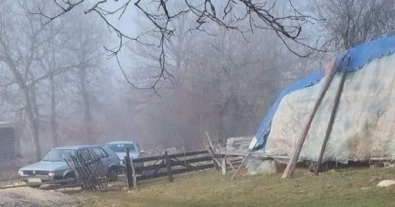 Prizor iz BIH nasmijao je ekipu na Fejsu, morate vidjeti od čega je tip sebi napravio stol