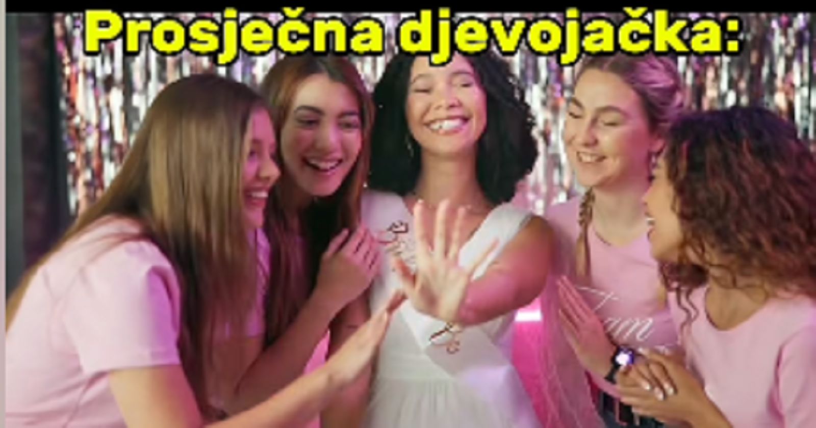 Fora o razlici između prosječne djevojačke i momačke večeri hit je na IG-u, totalno je pogođena!