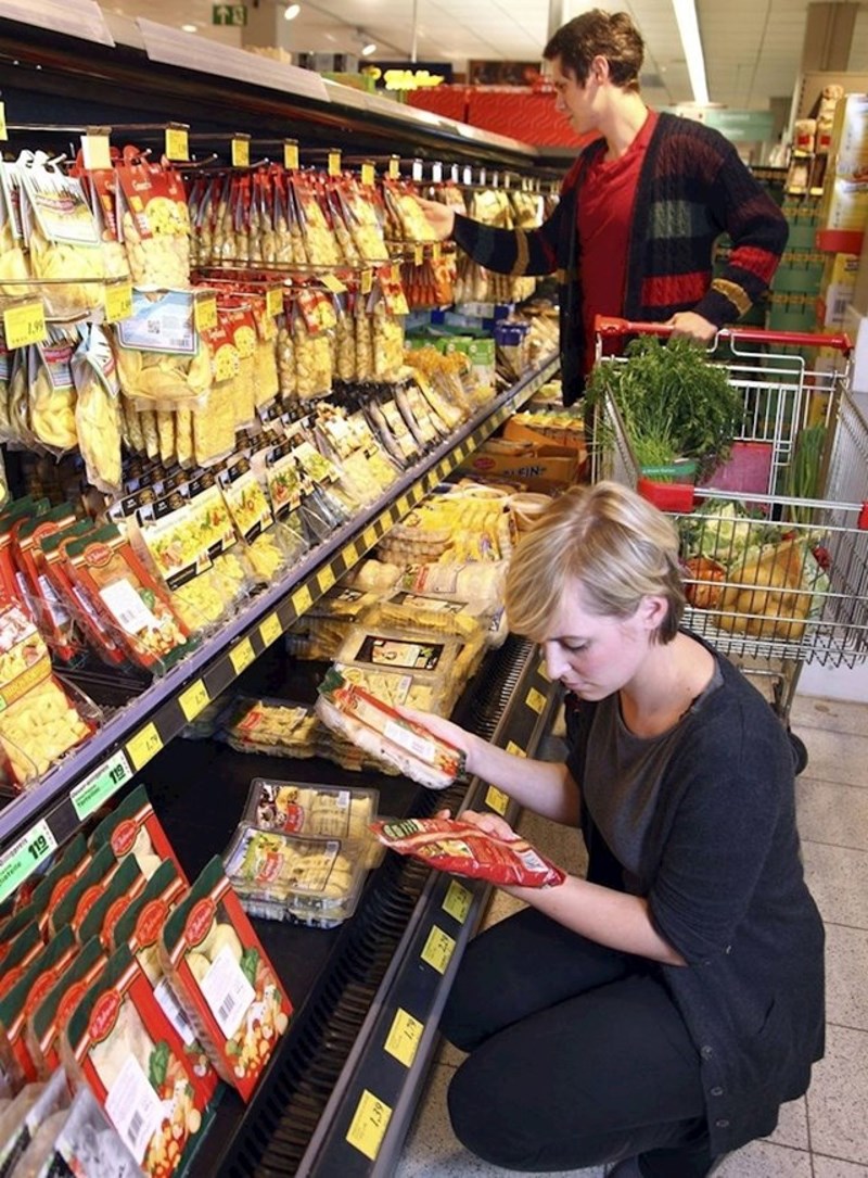 Mnogi Švicarci odlaze u susjedne države po namirnice i kod doktora