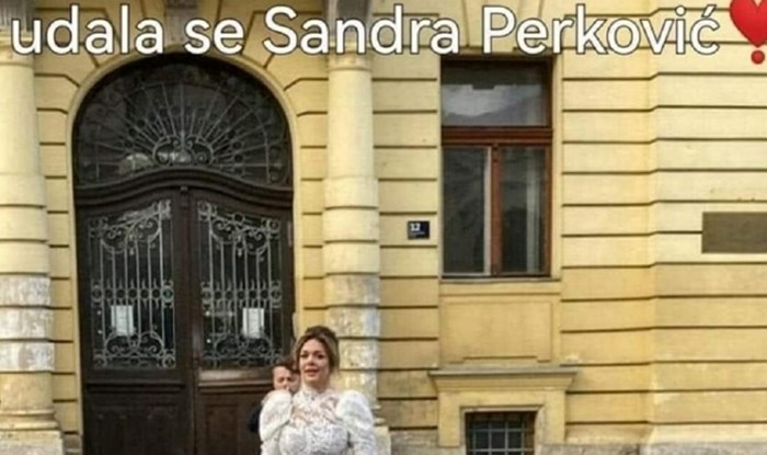 Fora o vjenčanju Sandre Perković danas se masovno dijeli Fejsom, odmah ćete vidjeti zašto je hit!