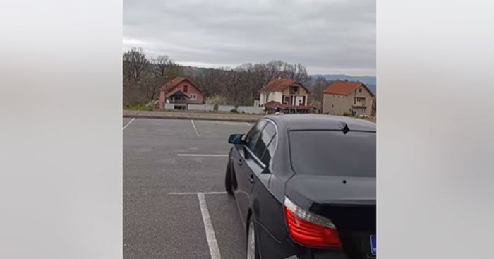 Fora skeč o Balkancima i vozačkom ispitu lajkaju tisuće na Fejsu, urnebesan je