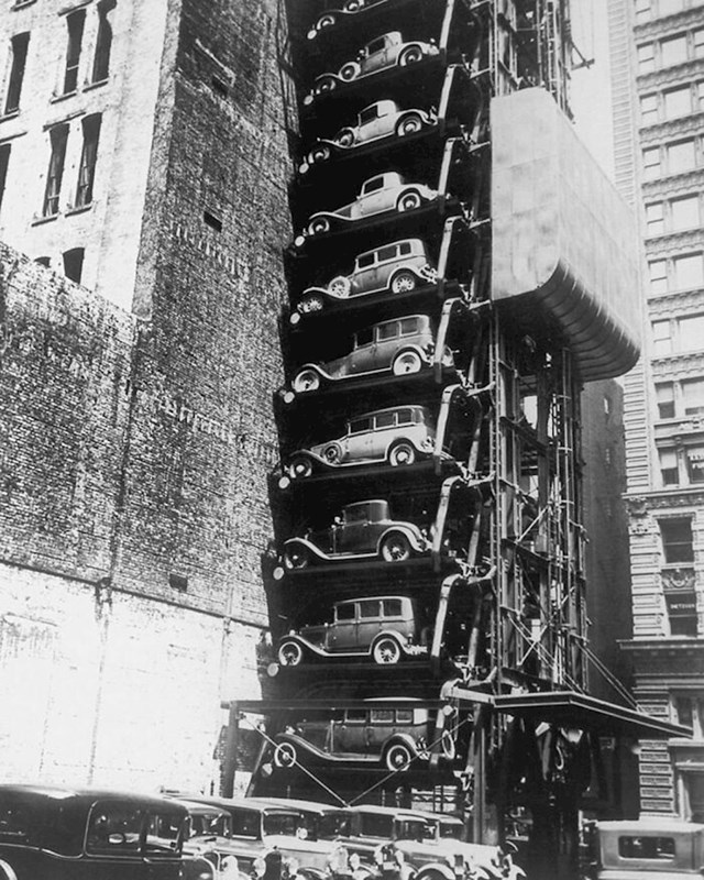 Parkiralište u New Yorku, oko 1920. godine