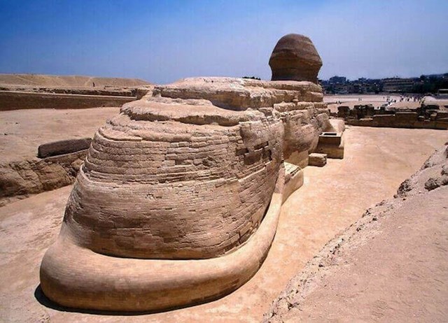 Sfinga u Egiptu iz rijetko viđenog kuta