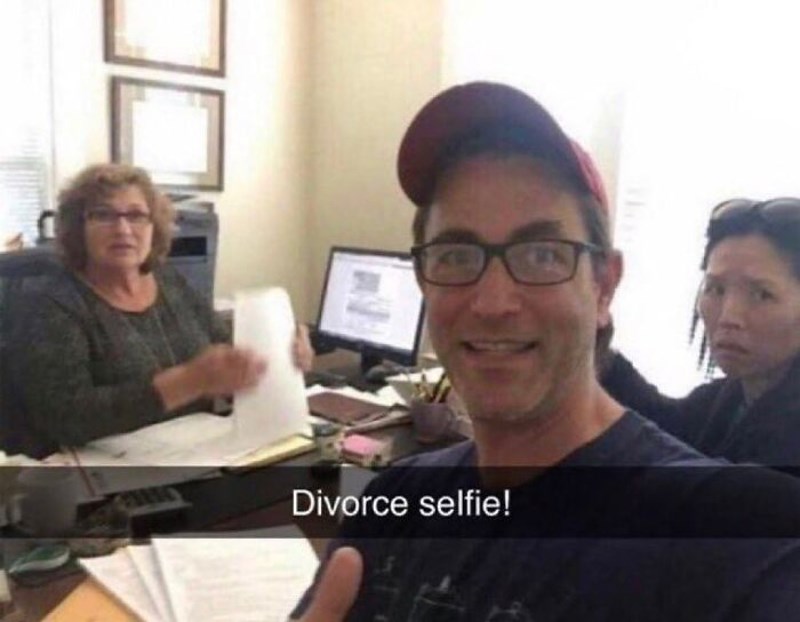 Selfie za razvod- svatko voli zabilježiti sretne trenutke