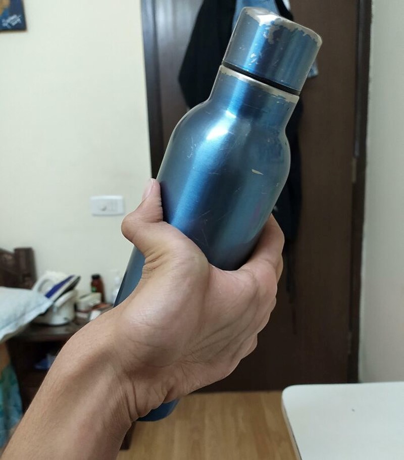 Mogu obrnuti dlan i tako hvatati stvari