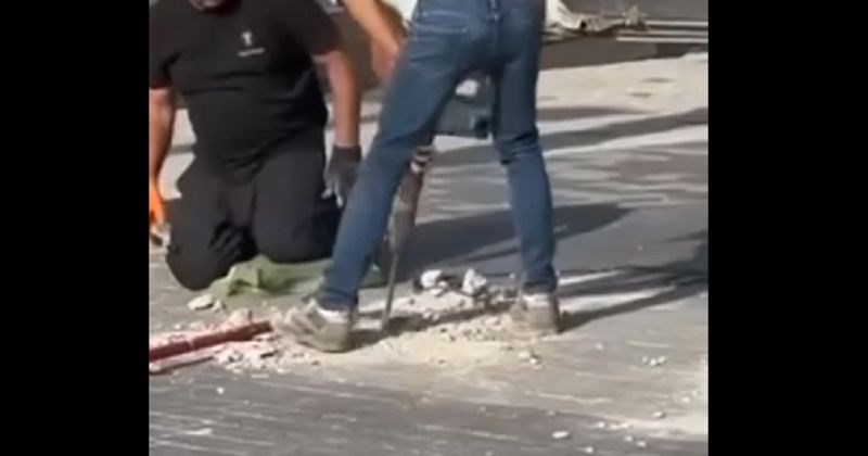 Snimka građevinskih radnika totalni hit u regiji zahvaljujući neobičnom detalju. Prizor je urnebesan