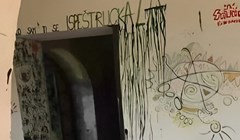 Bizaran prizor iz jedne napuštene kuće u Hrvatskoj hit je na popularnoj FB stranici, morate vidjeti