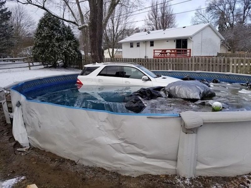 Pogrešno skretanje?