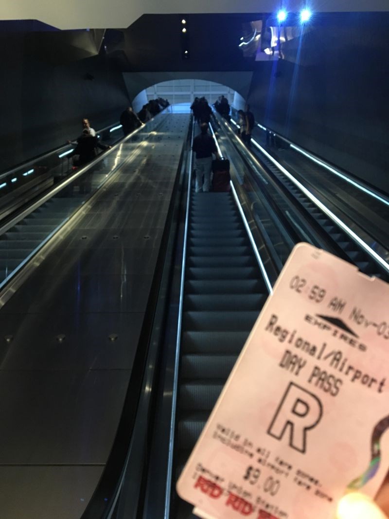 "Tip mi je dao svoju važeću kartu za metro dok sam se spuštao pokretnim stepenicama do stanice."