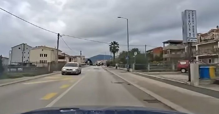 Priča o strpljivosti jednog Dalmatinca, navijača Hajduka, teški je hit na Fejsu! Ovo morate čuti!